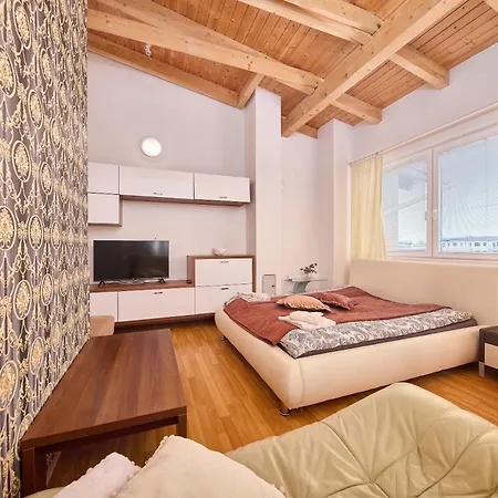 Design Apartment *